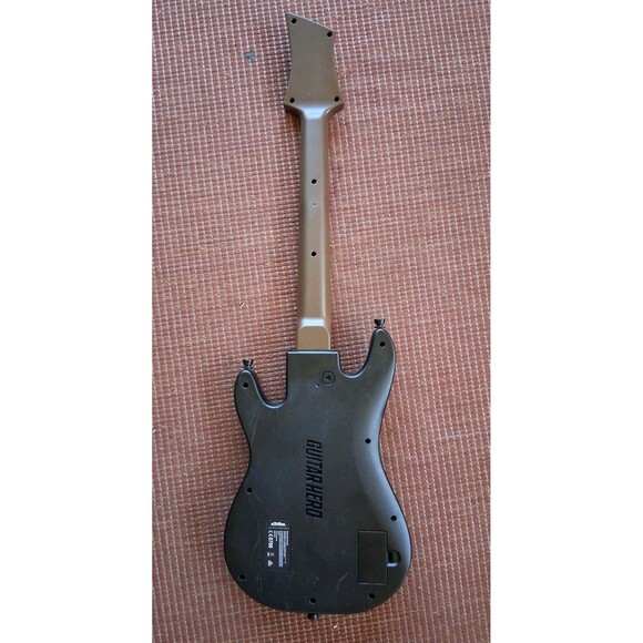 Guitar Hero Live Wireless Guitar CE0700 PS3 PS4 XBOX- NO DONGLE- Tested - Picture 3 of 5